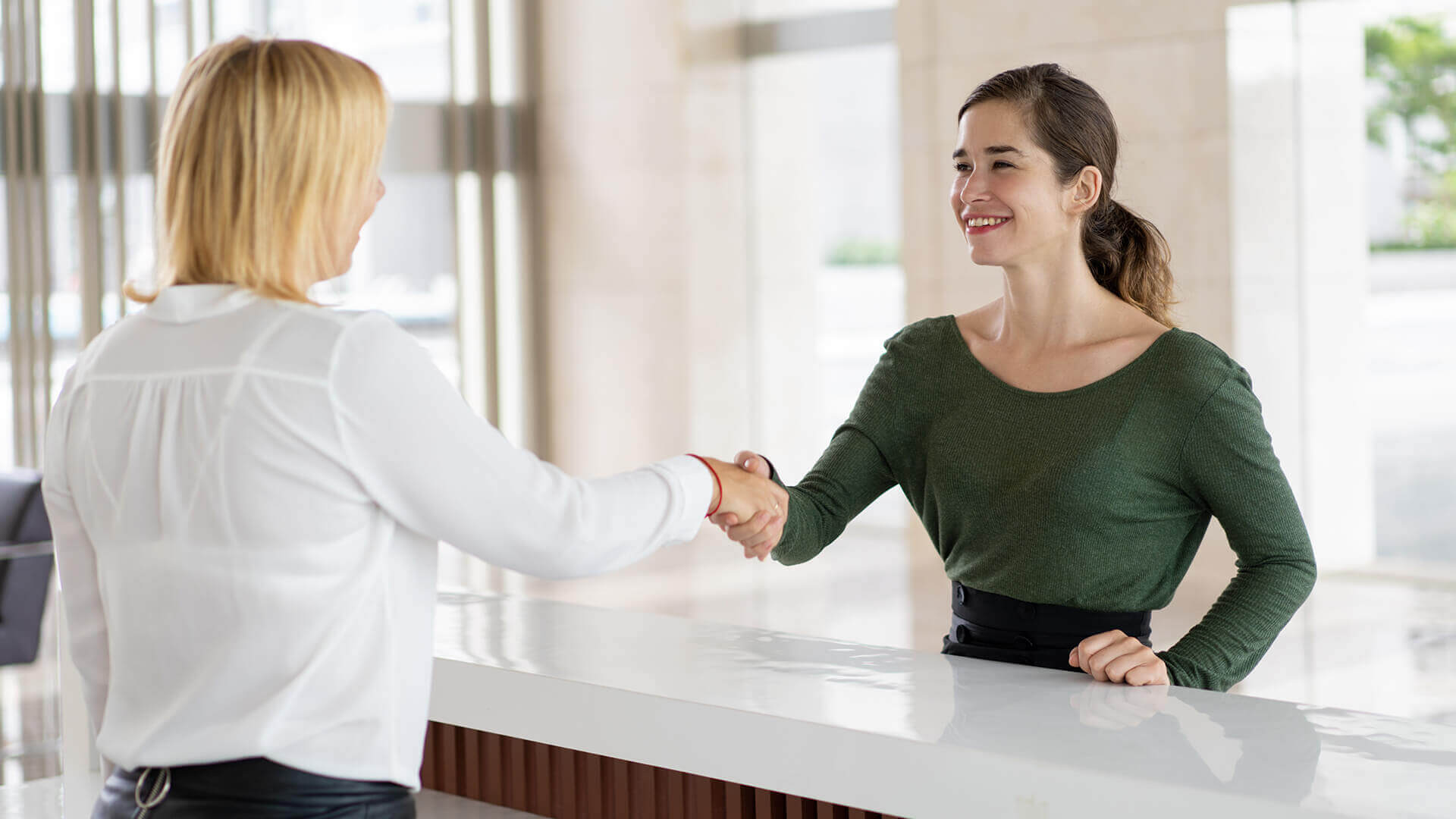 Receptionist